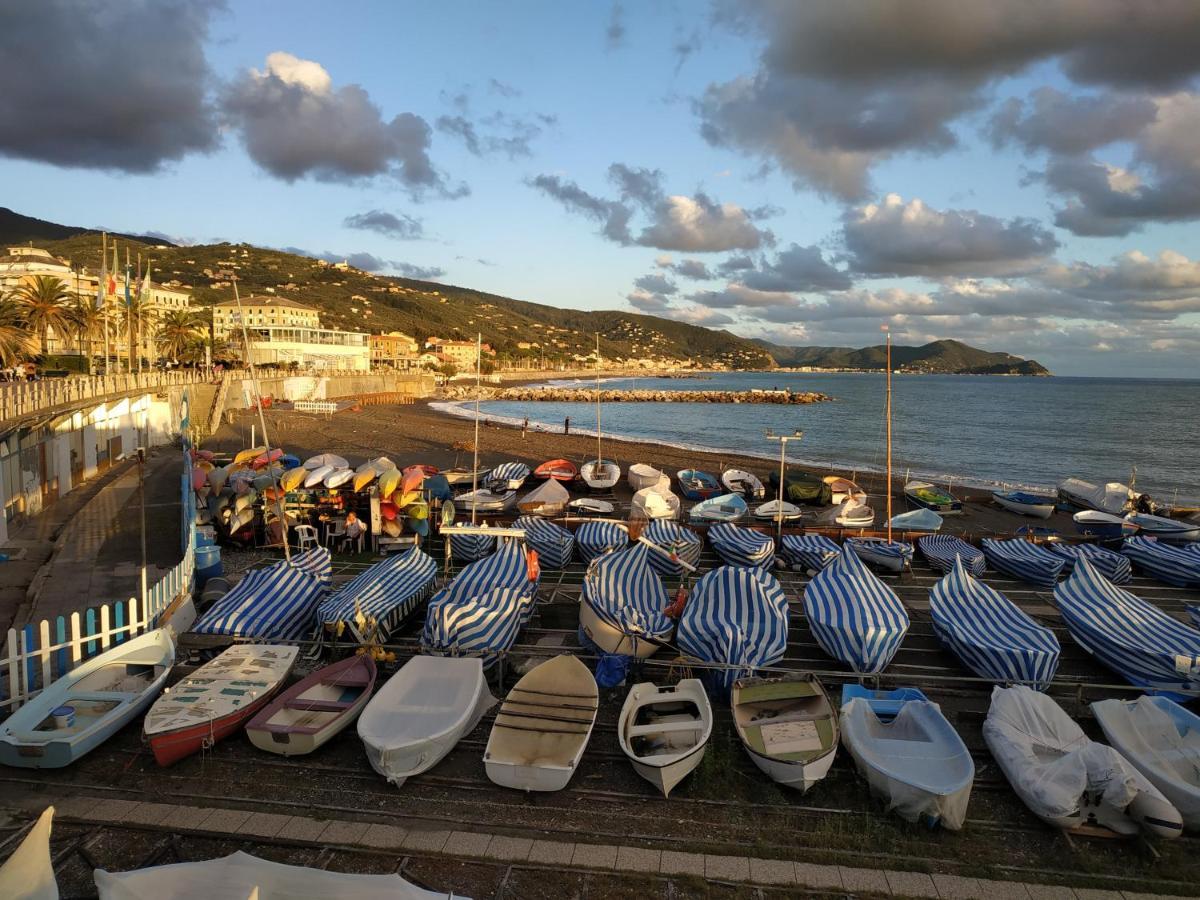 039 - Casa Residenziale A Lavagna A 5 Minuti Dal Mare Appartement Buitenkant foto